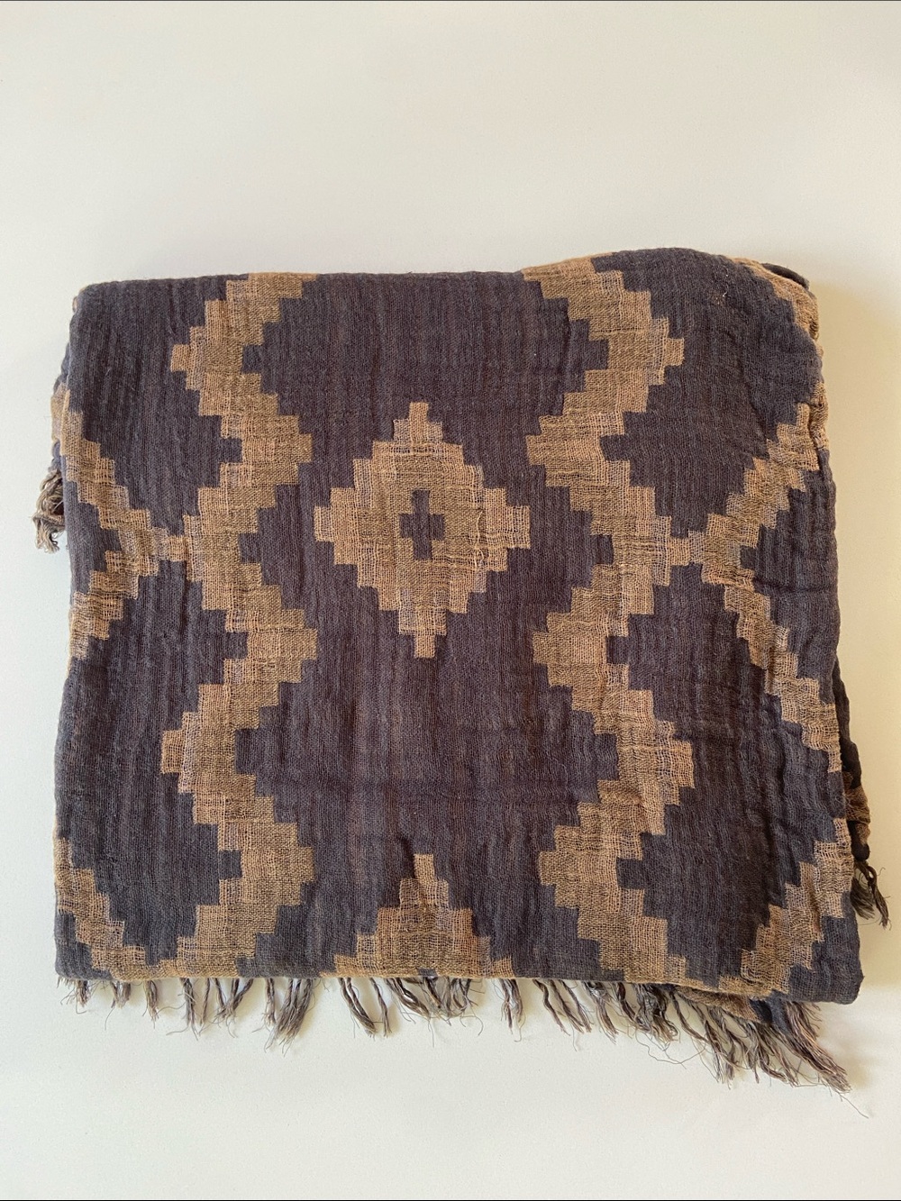 Aritzia Brown and Dark Charcoal Geometric Scarf